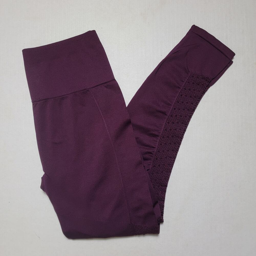Fabletics Purple Crop Leggings SZ Medium